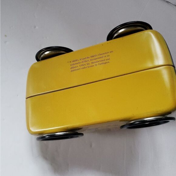 M&M's Tin Car  - Picture 7 of 9